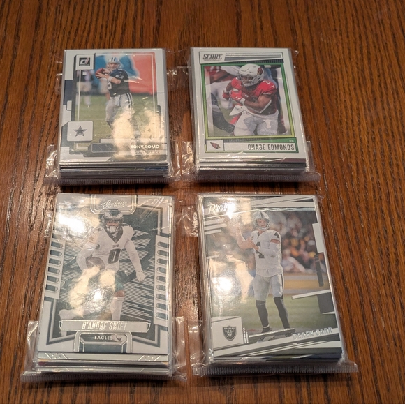 100 NFL Football Cards Lot 🏈 Football Trading Card Collection NFL Lot 🔥 - Picture 7 of 7